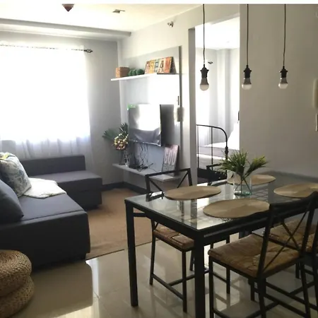 Spacious Rustic Condo In Resorts World Across Naia 3